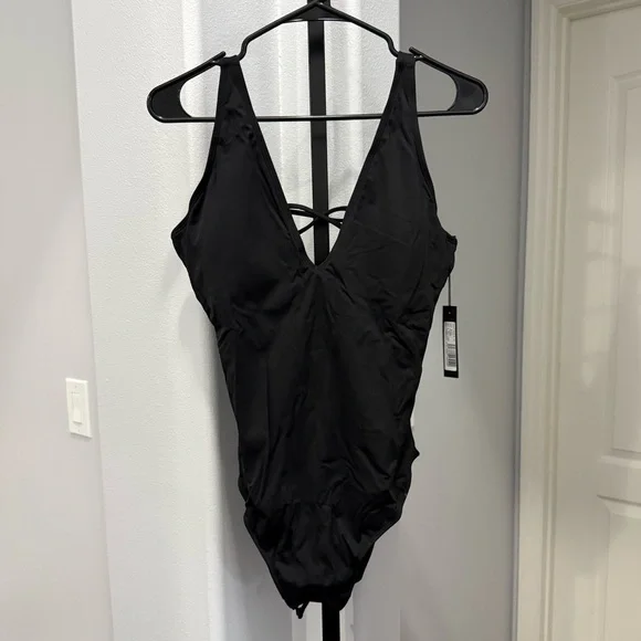 NWT TA3 Swimwear Plungey Black One Piece Size XL Reg/ Long Shapewear $178 MSRP - Picture 2 of 8